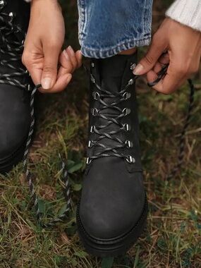Jenni Kayne Oiled Leather Mountain Boots